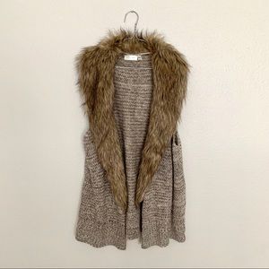 RD Style Fur Collar Sweater Vest